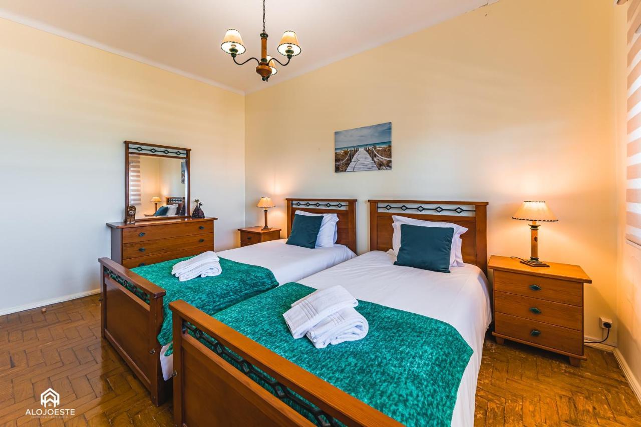 Casa A Beira Mar - Countryhouse With Ocean View Sao Pedro da Cadeira Ngoại thất bức ảnh