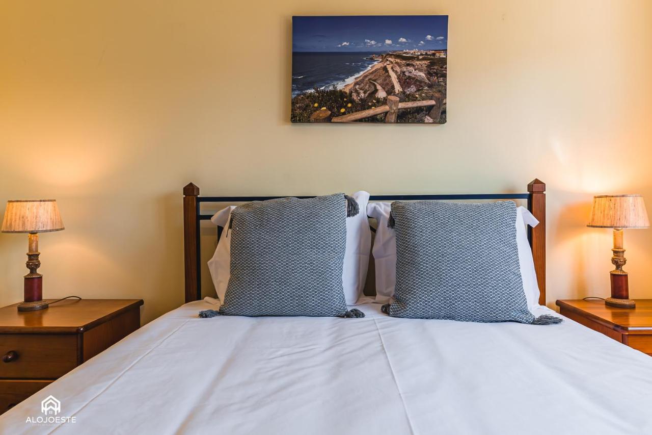 Casa A Beira Mar - Countryhouse With Ocean View Sao Pedro da Cadeira Ngoại thất bức ảnh